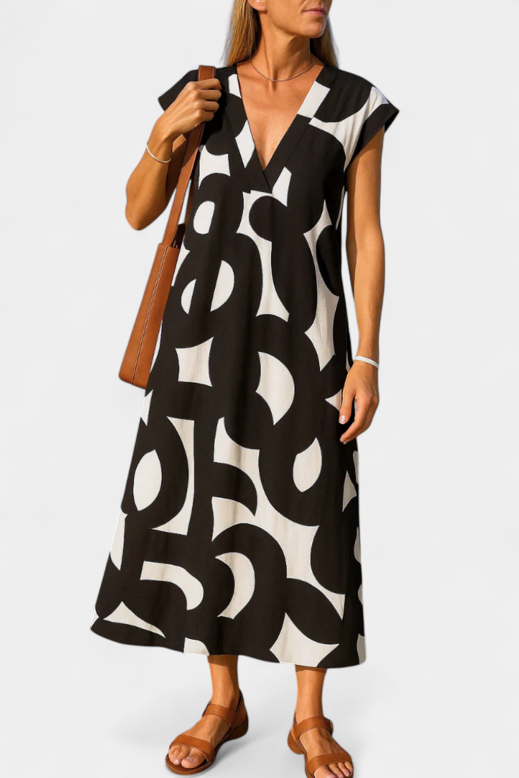 Anika | Casual V-Neck Print Dress