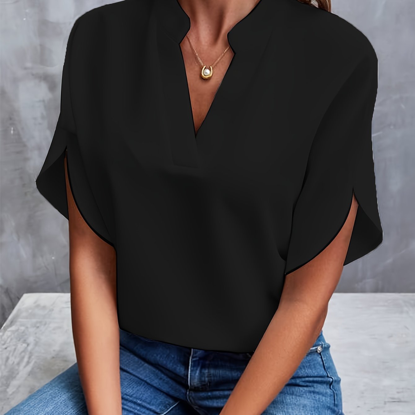 Amelie | Sophisticated V-Cut Top