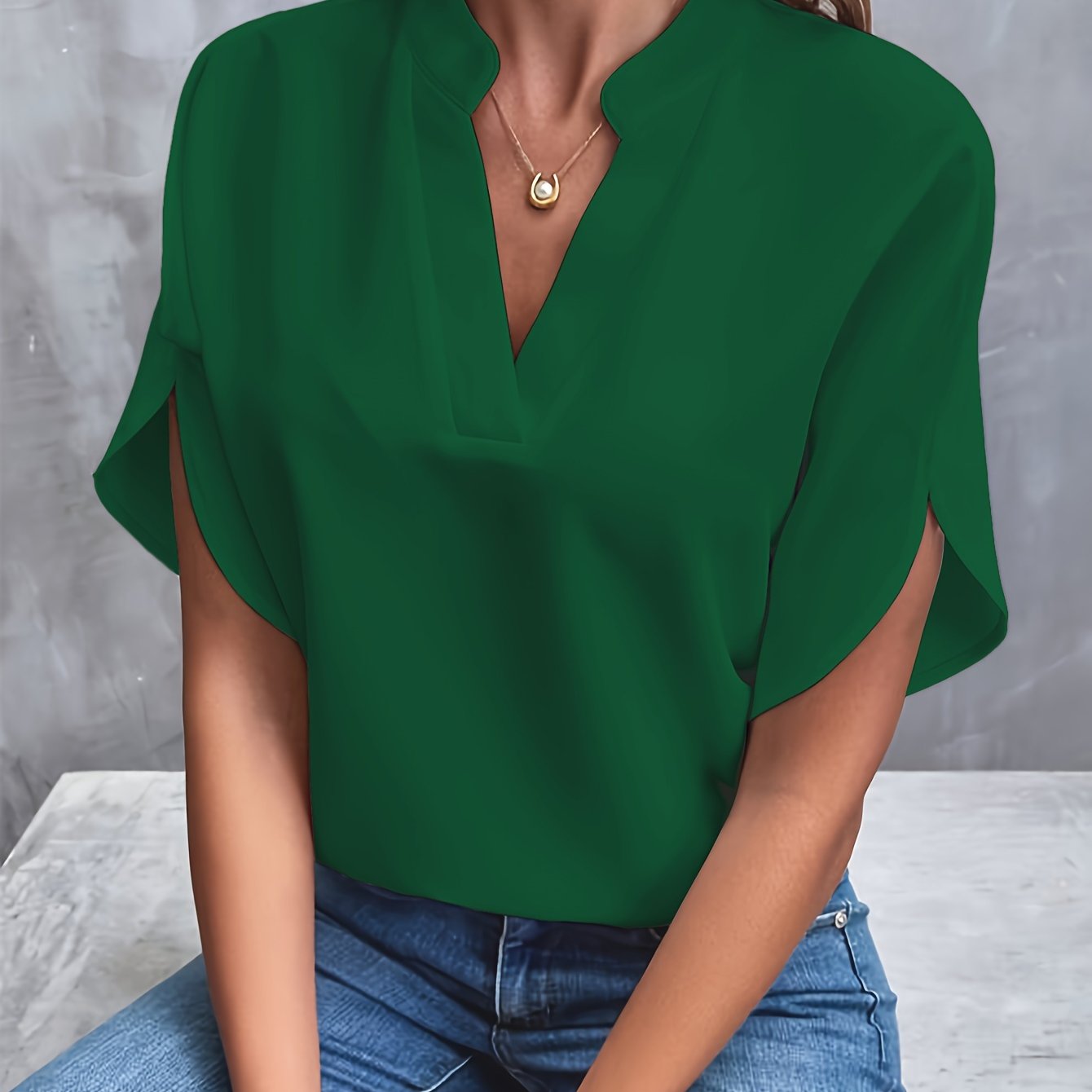 Amelie | Sophisticated V-Cut Top