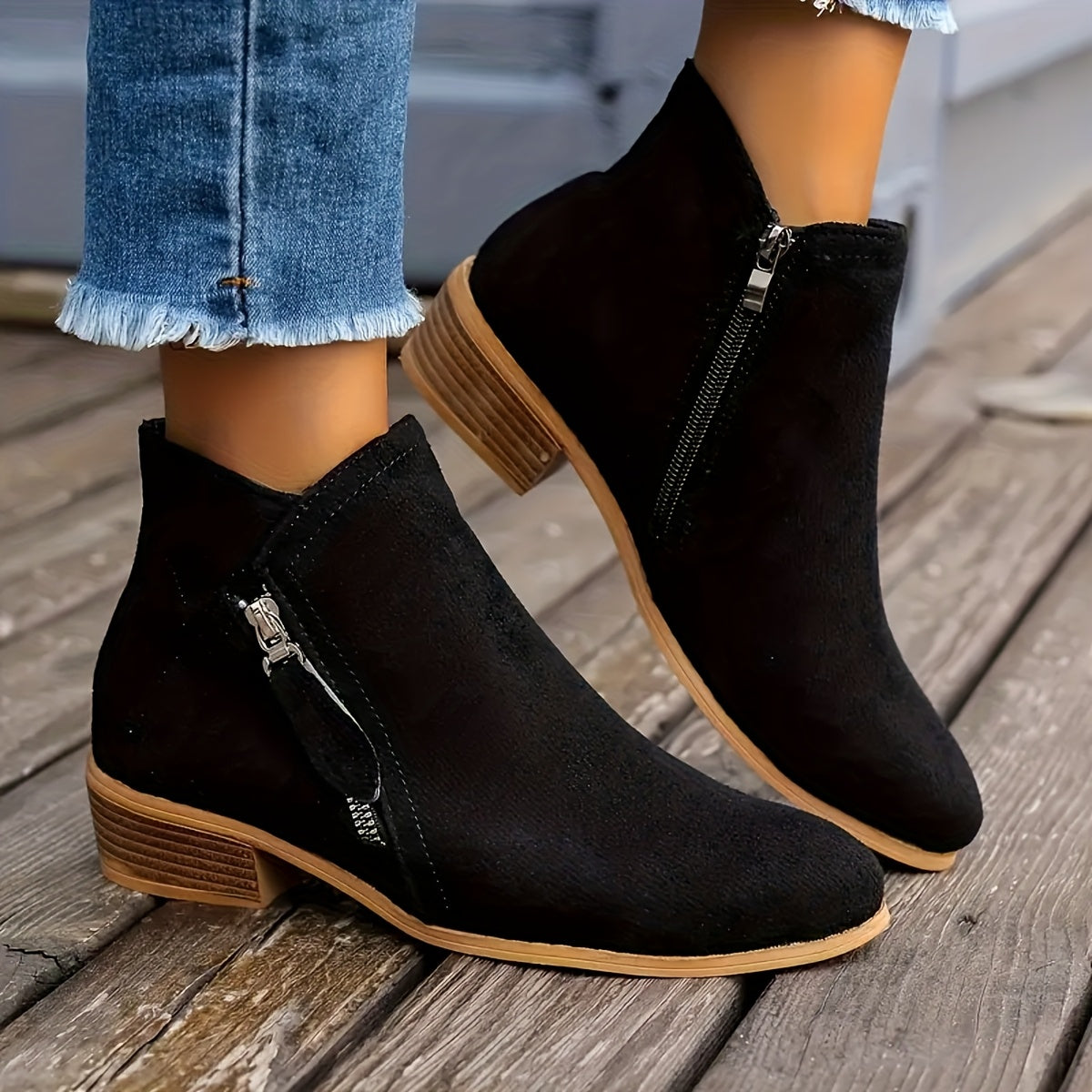 Loriana | Stylish Side-Zip Boots