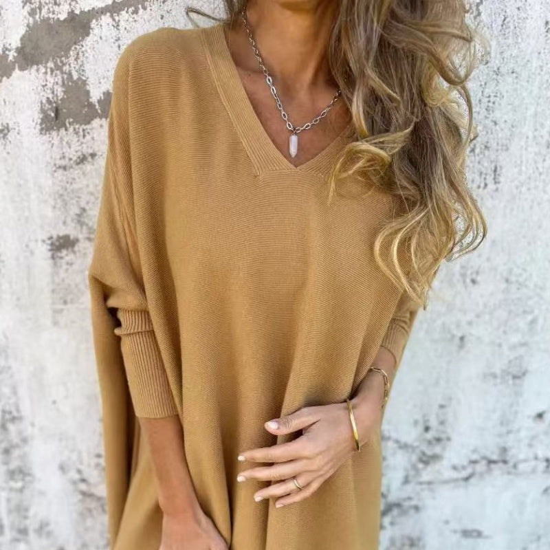 Lyndra | Cozy Loose Fit V-Neck Top