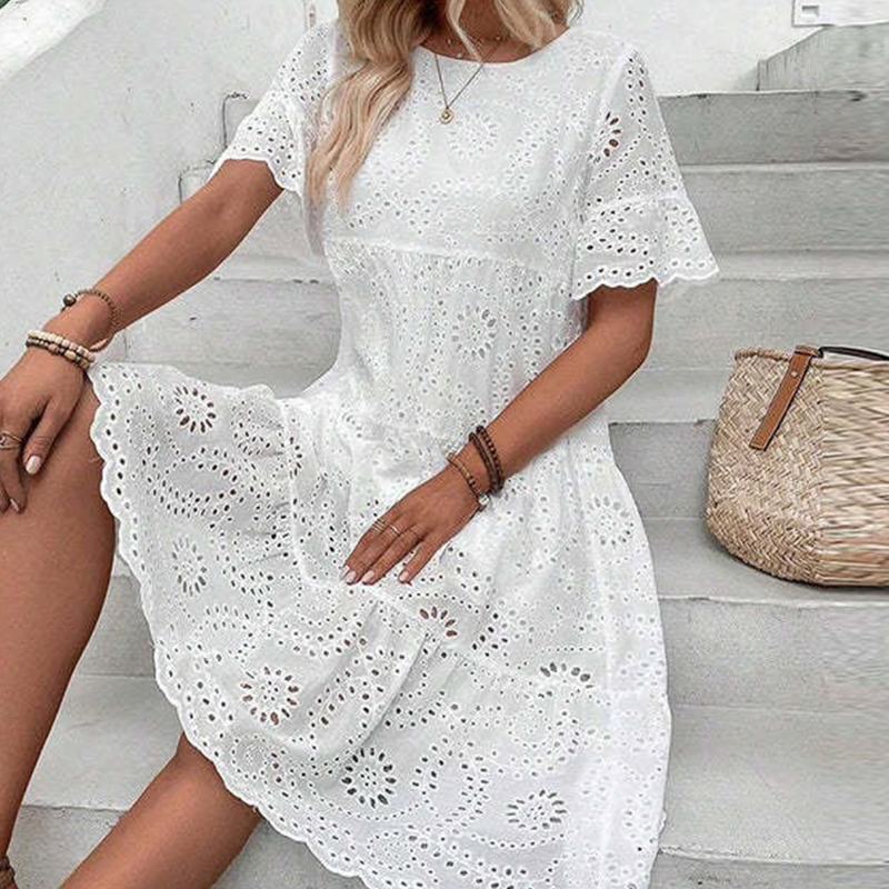 Nara | Cozy Floral Cutout Dress